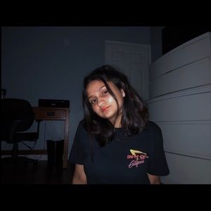 Meet your Posher, Amitie